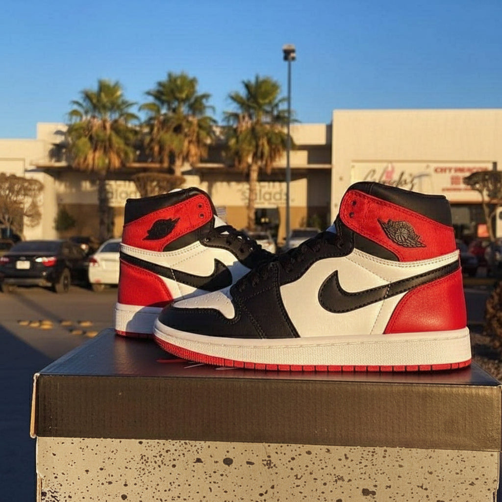 Nike Jordan 1 High Og Satin Black Toe